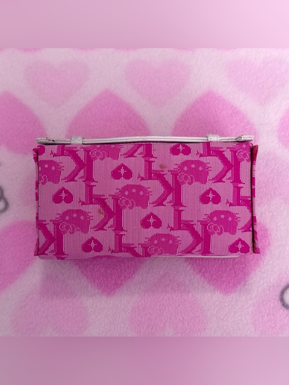 Hello Kitty Monogram Sunglasses Case - Picture 2 of 3